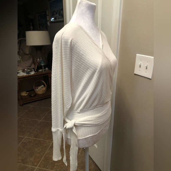 We the Free Winter White Faux Wrap Blouse Size Small - Picture 3 of 8